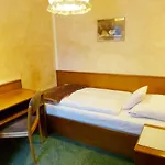 Wurms Düsseldorf