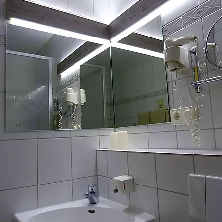 Hotell Wurms Düsseldorf