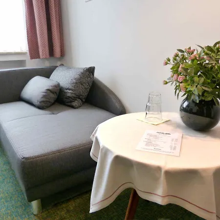 부름스 3* 뒤셀도르프