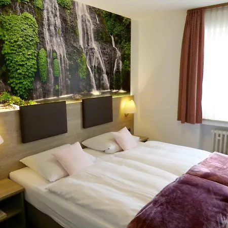 부름스 호텔 뒤셀도르프